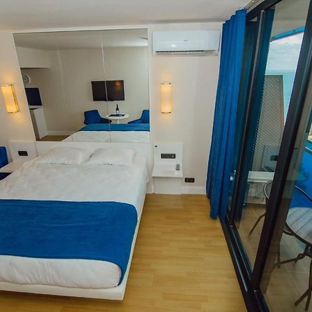Nuage - 1St Line Sea View Apartments Batumi Ngoại thất bức ảnh