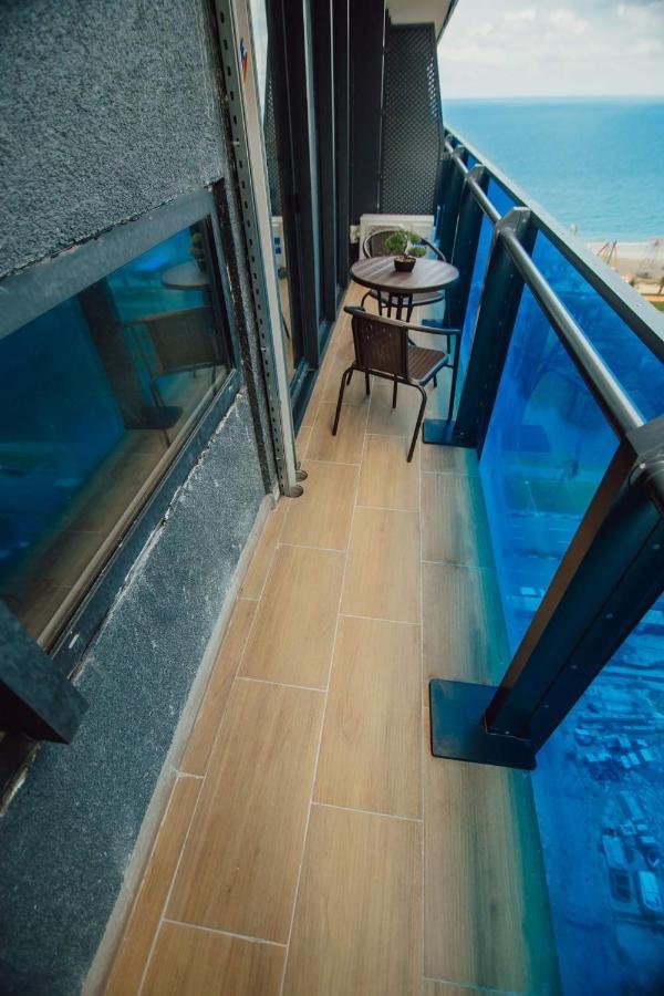 Nuage - 1St Line Sea View Apartments Batumi Ngoại thất bức ảnh