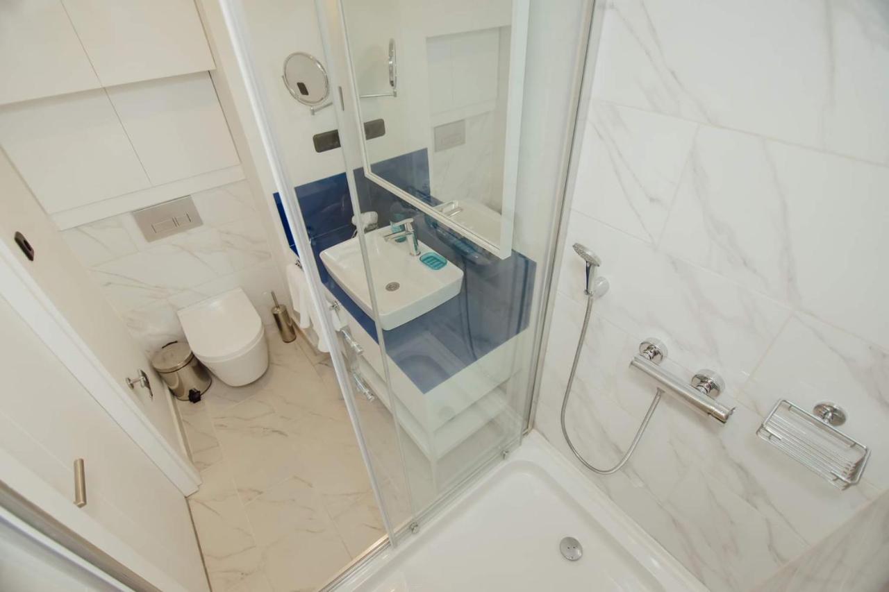 Nuage - 1St Line Sea View Apartments Batumi Ngoại thất bức ảnh