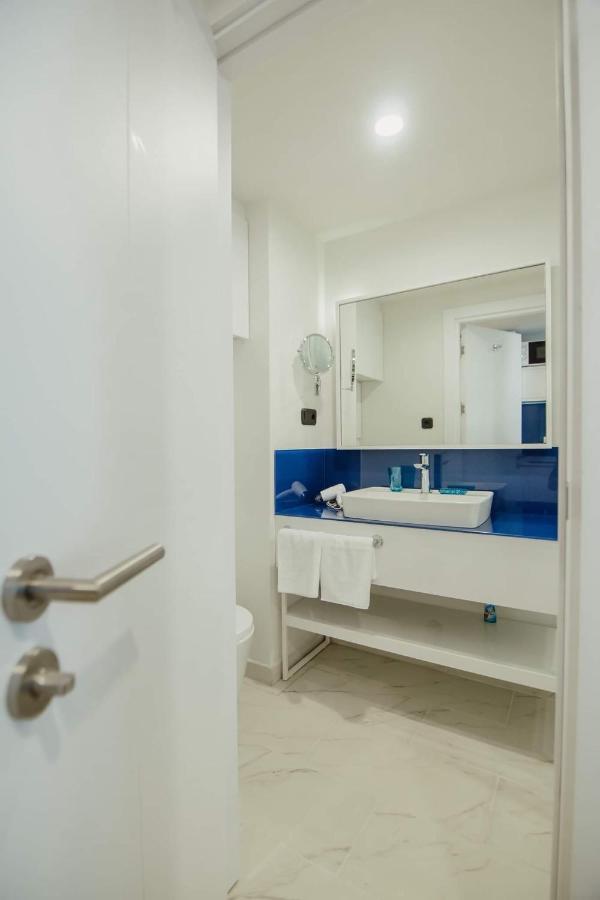 Nuage - 1St Line Sea View Apartments Batumi Ngoại thất bức ảnh